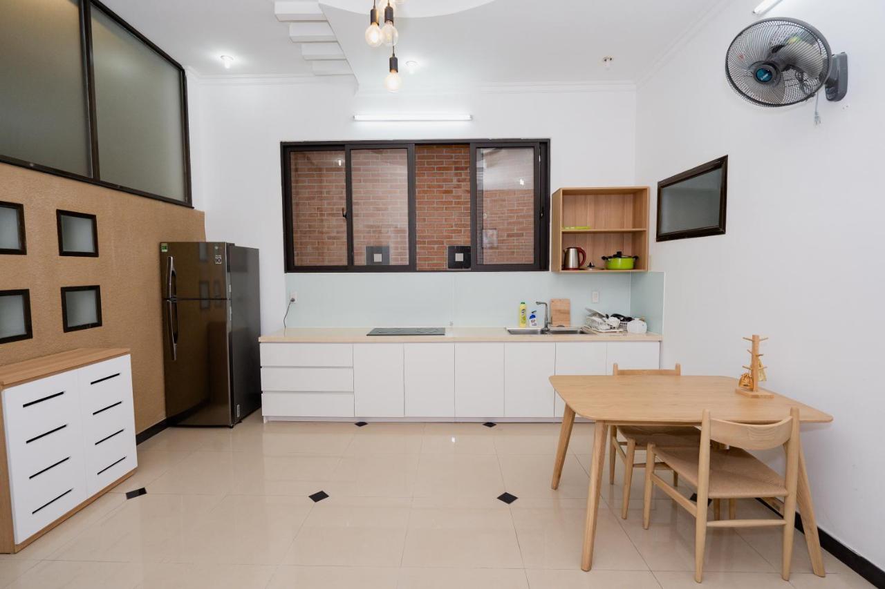 Bed and Breakfast Shjmily House Дананг Экстерьер фото